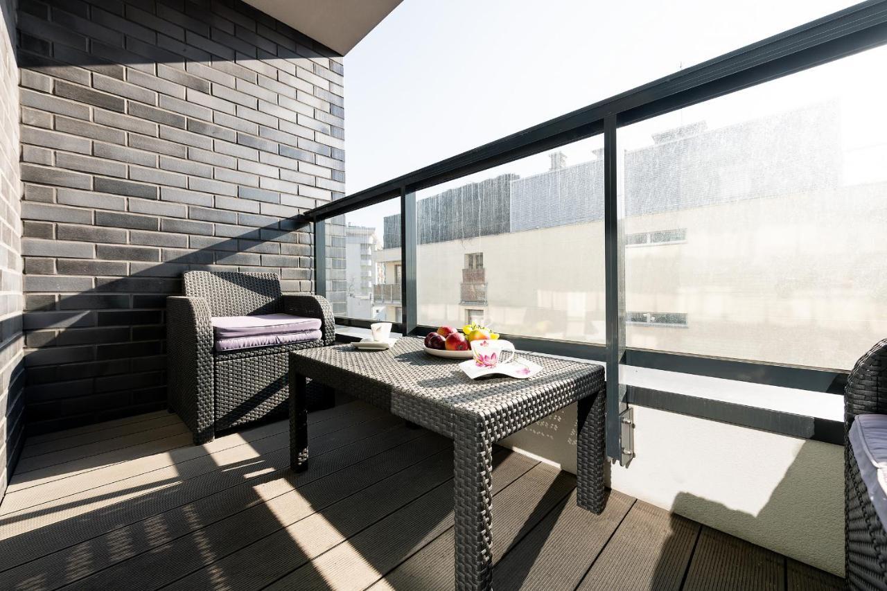 P&O Apartments Aleja Krakowska ワルシャワ エクステリア 写真