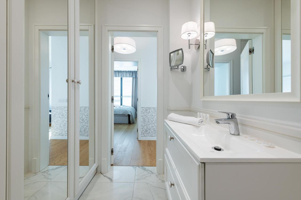 P&O Apartments Aleja Krakowska ワルシャワ エクステリア 写真