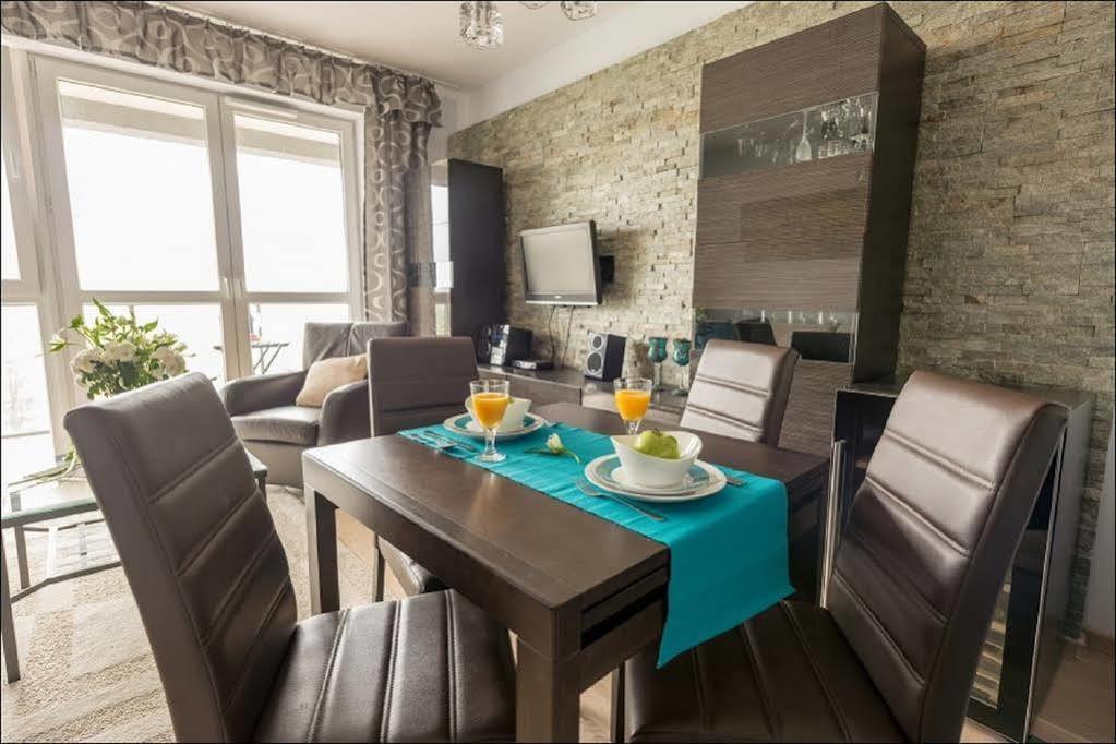 P&O Apartments Aleja Krakowska ワルシャワ エクステリア 写真